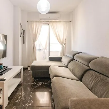 2 Bedroom Stunning In Apartment *
